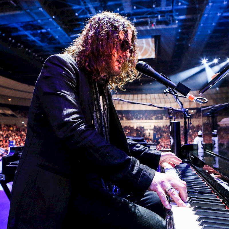 DIZZY REED